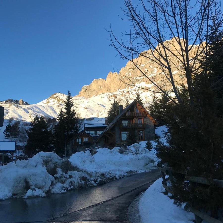 Bajo Con Terraza Y Vistas A Las Montana En Formigal Εξωτερικό φωτογραφία